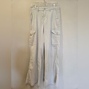 AE Mid-rise Baggy Wide Leg Cargo Pant